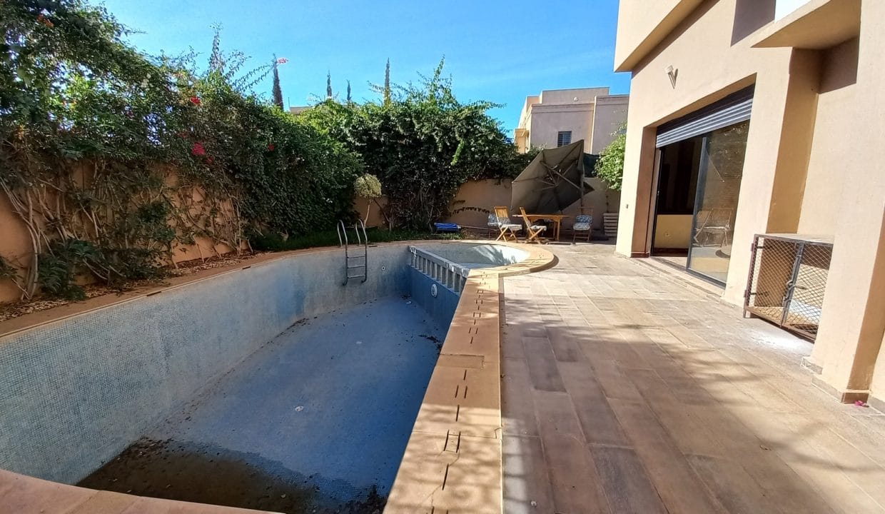 Villa vide à targa marrakech  (2)