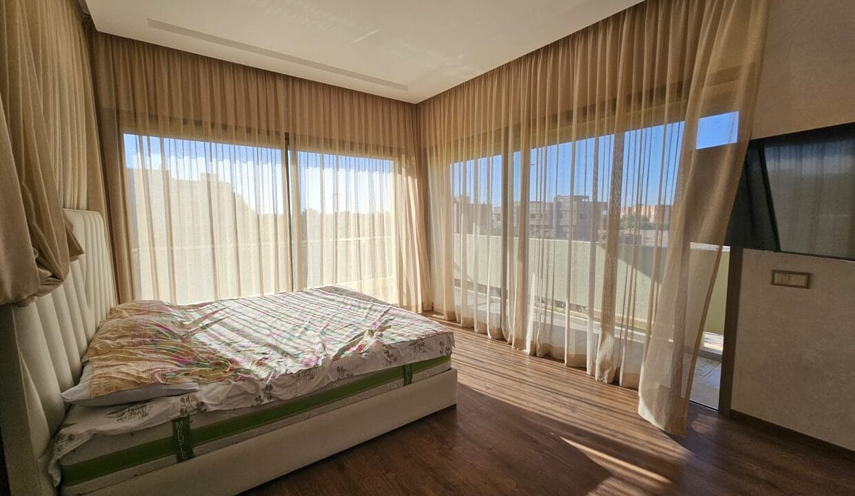 22a1137f-18ef-4aab-b8c3-47d2a294048e