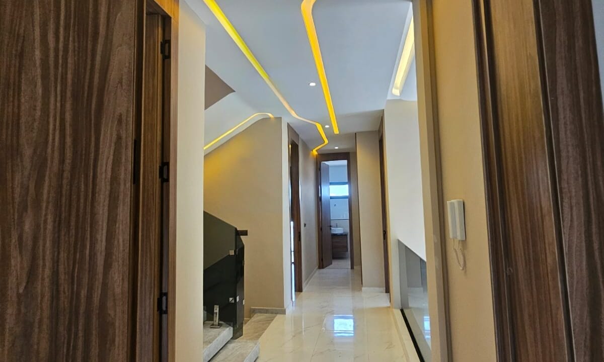 PHOTO-2025-06-18-10-47-39