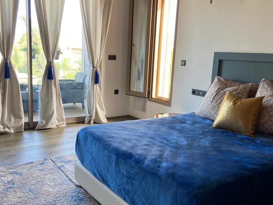 PHOTO-2025-10-24-09-36-16 (3)