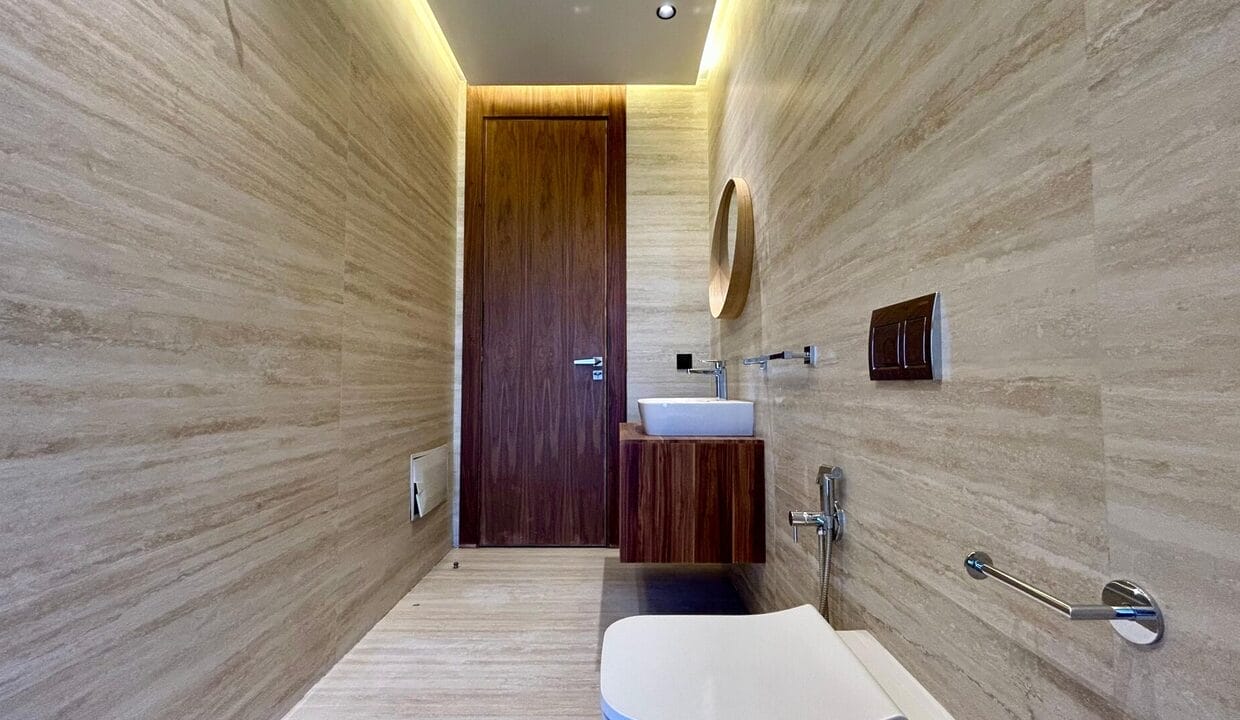 PHOTO-2025-11-10-12-08-52