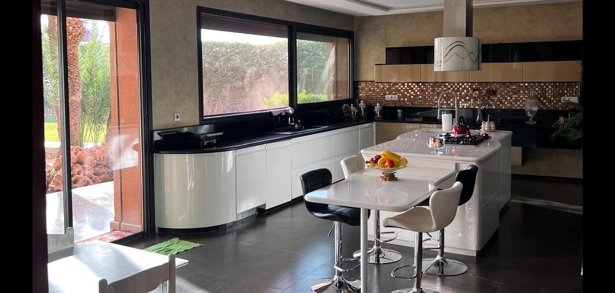 PHOTO-2025-11-10-12-53-07 (1)